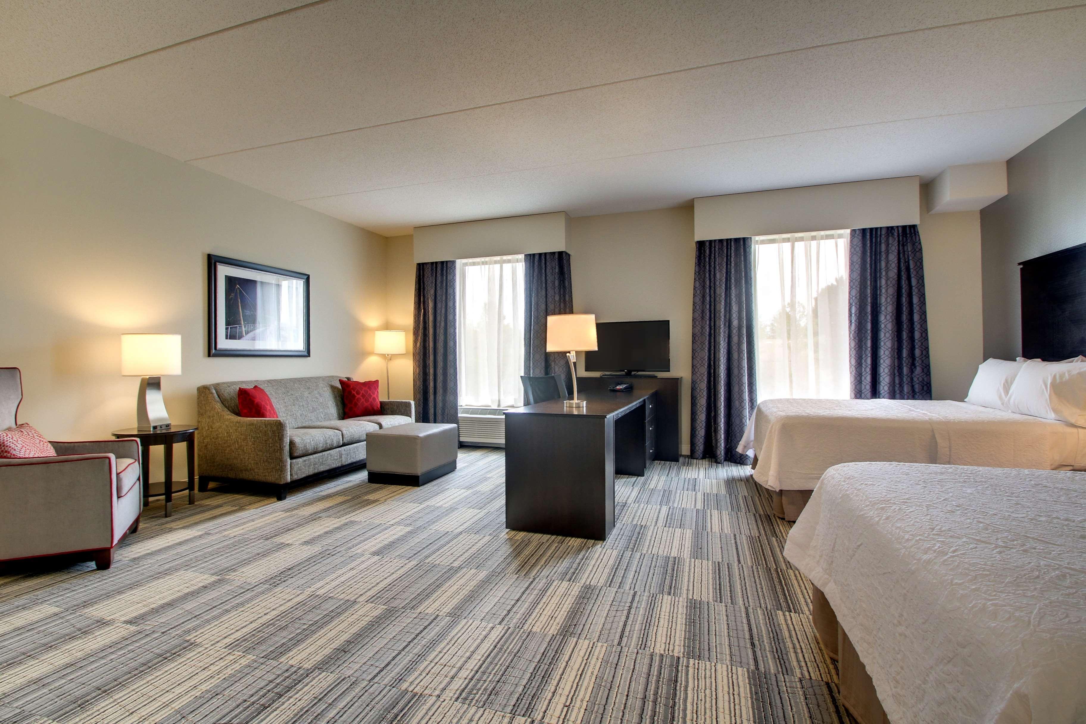 Hampton Inn & Suites Greenville Airport Kültér fotó