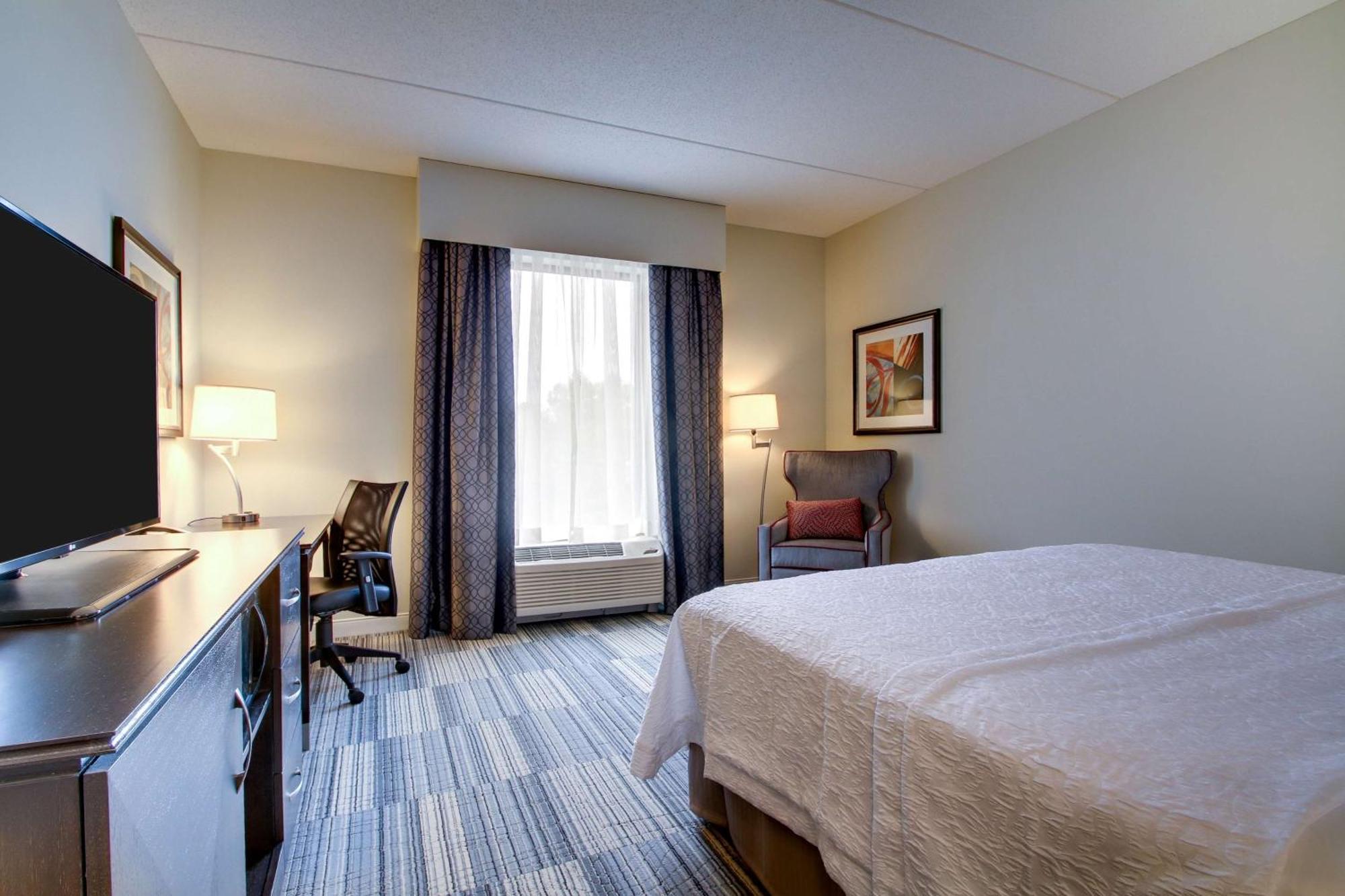 Hampton Inn & Suites Greenville Airport Kültér fotó